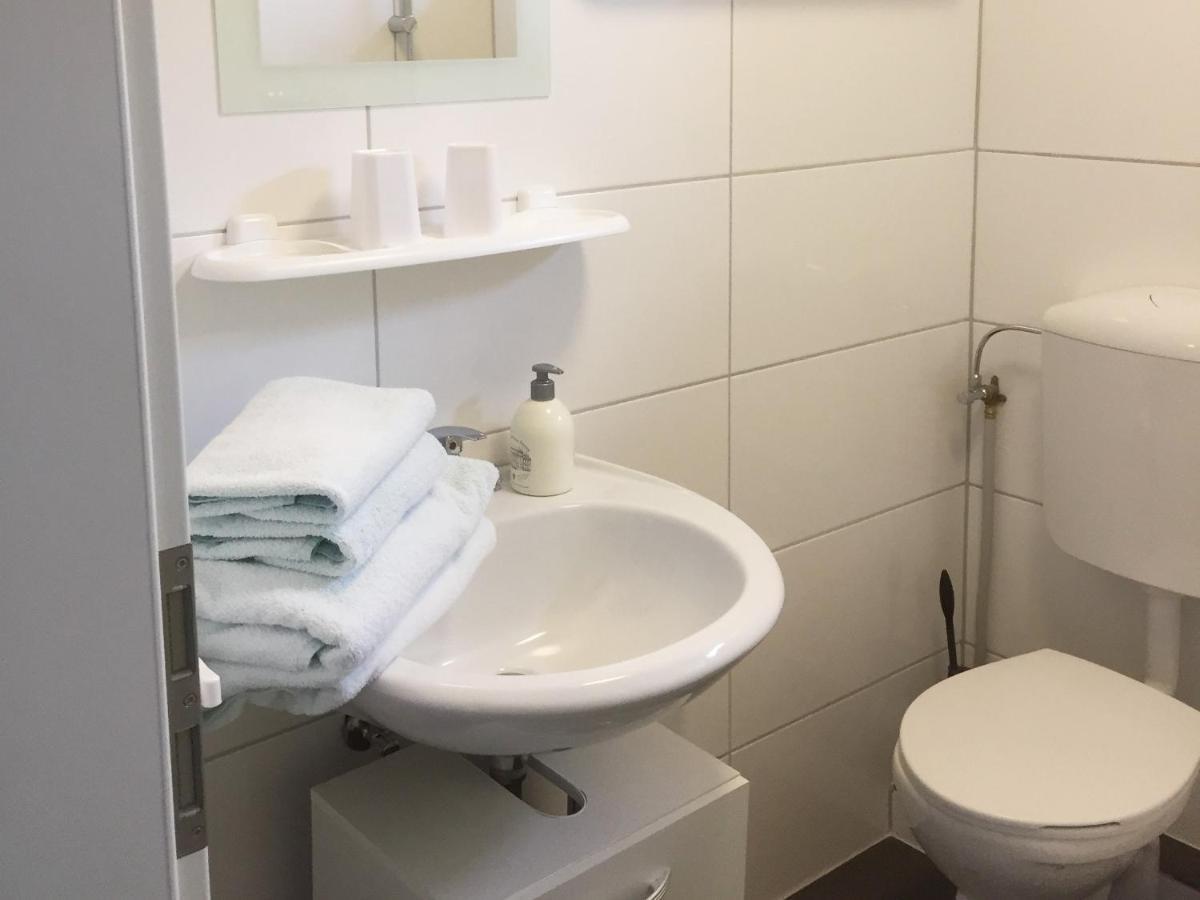 Hotel Haus am Burggraben Hinte Zimmer foto
